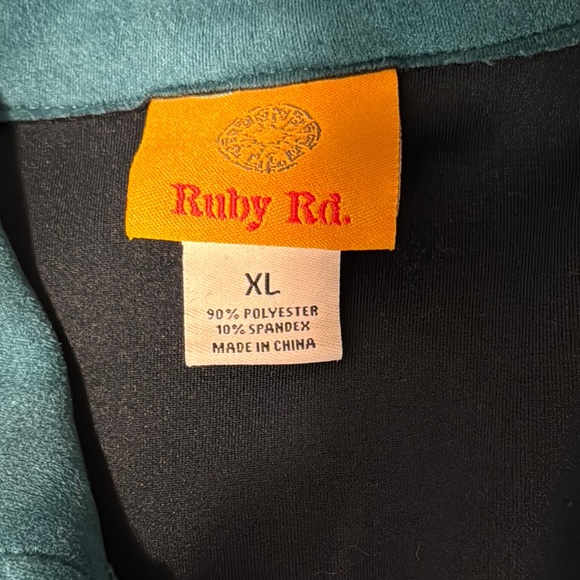 Ruby Rd Top/Jacket - Picture 3 of 6